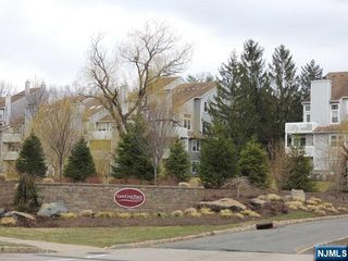 8 Markham Circle, Englewood, NJ 07631