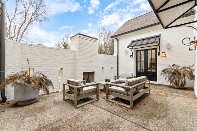 915 Glendale Ln, Nashville, TN 37204