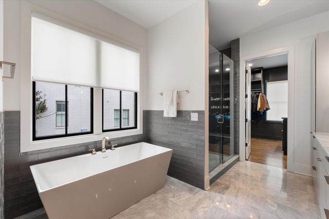 915 Glendale Ln, Nashville, TN 37204