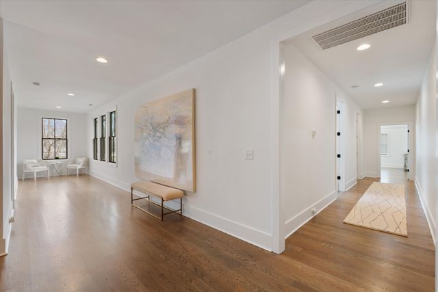 915 Glendale Ln, Nashville, TN 37204