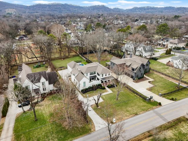 915 Glendale Ln, Nashville, TN 37204