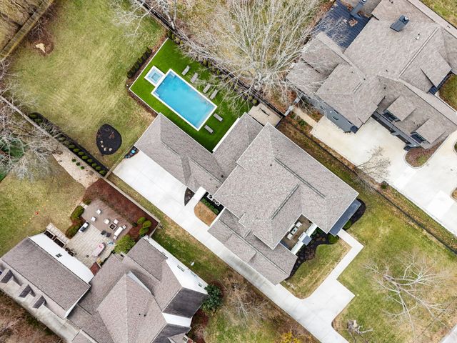 915 Glendale Ln, Nashville, TN 37204