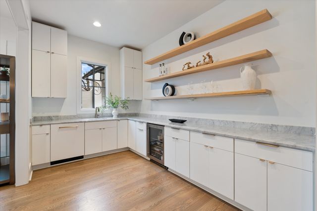 915 Glendale Ln, Nashville, TN 37204