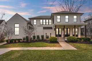 915 Glendale Ln, Nashville, TN 37204