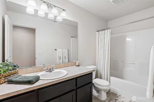 11512 NE 131st Place, Vancouver, WA 98682