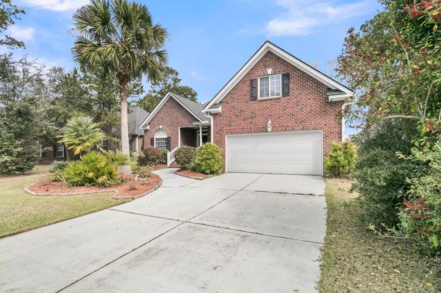 411 Prestwick Court, Summerville, SC 29483