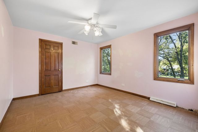 8527 W Dralle Road, Frankfort, IL 60423