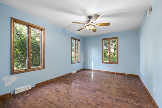 8527 W Dralle Road, Frankfort, IL 60423