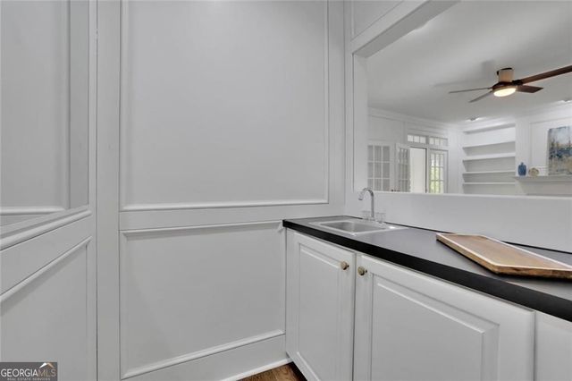 1718 Barrington Circle, Marietta, GA 30062