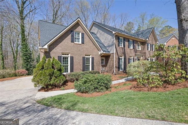 1718 Barrington Circle, Marietta, GA 30062