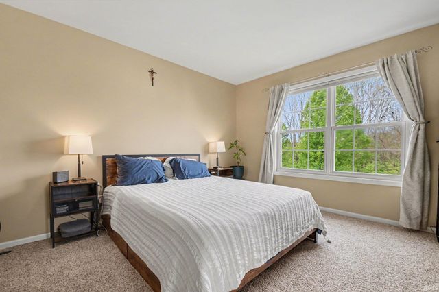 4335 E Field Gate Drive, South Bend, IN 46628