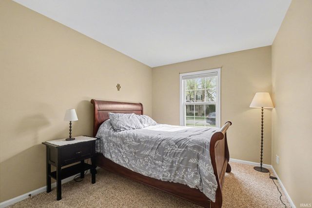 4335 E Field Gate Drive, South Bend, IN 46628