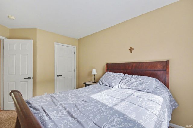 4335 E Field Gate Drive, South Bend, IN 46628