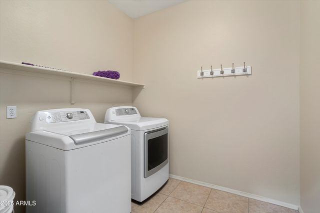 26704 N 55TH Avenue, Phoenix, AZ 85083