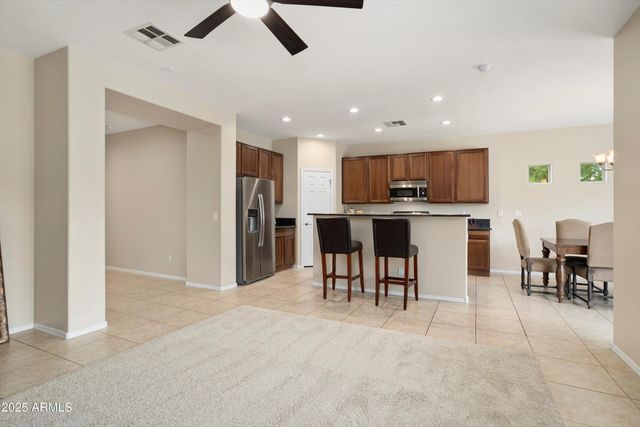 26704 N 55TH Avenue, Phoenix, AZ 85083