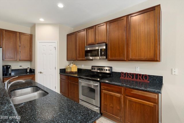 26704 N 55TH Avenue, Phoenix, AZ 85083