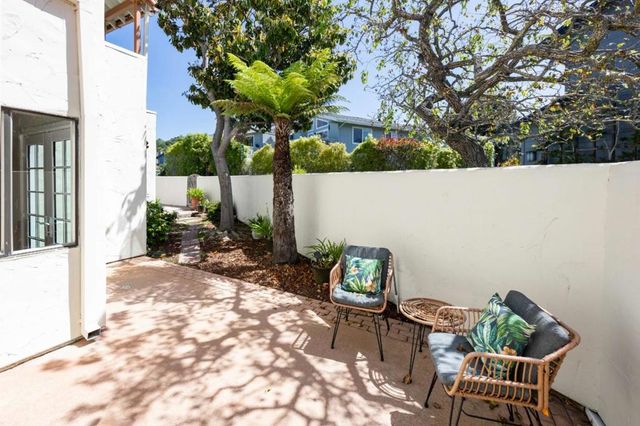 145 Farallon Court, Aptos, CA 95003