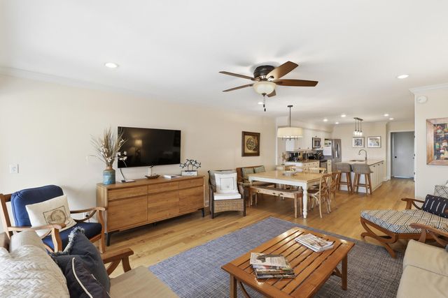 48 Beach Club Villas, Isle Of Palms, SC 29451