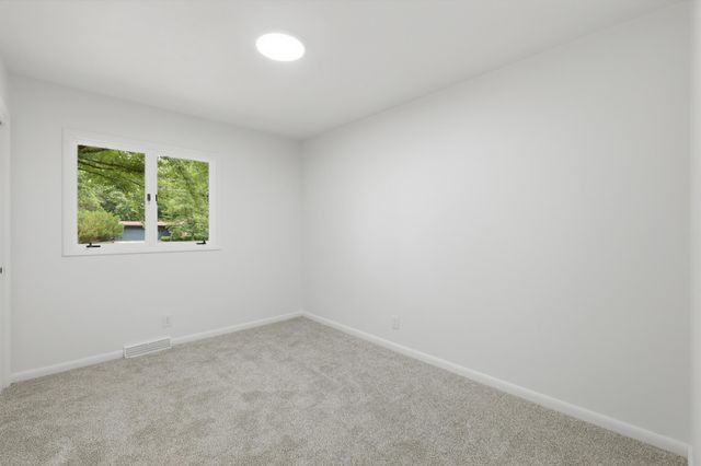 672 JAKWAY Avenue, Benton Harbor, MI 49022