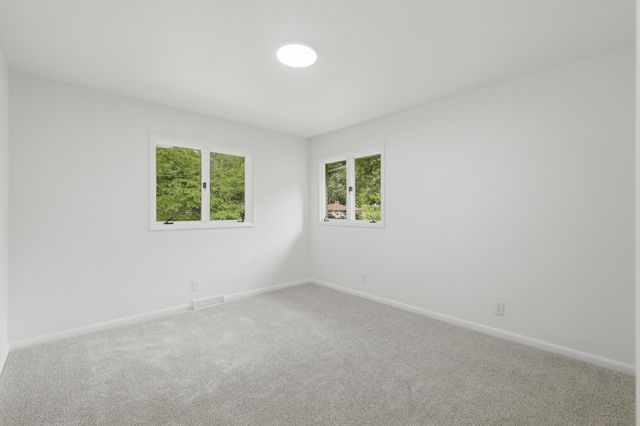 672 JAKWAY Avenue, Benton Harbor, MI 49022