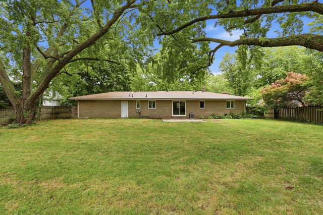 672 JAKWAY Avenue, Benton Harbor, MI 49022