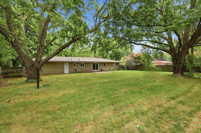 672 JAKWAY Avenue, Benton Harbor, MI 49022