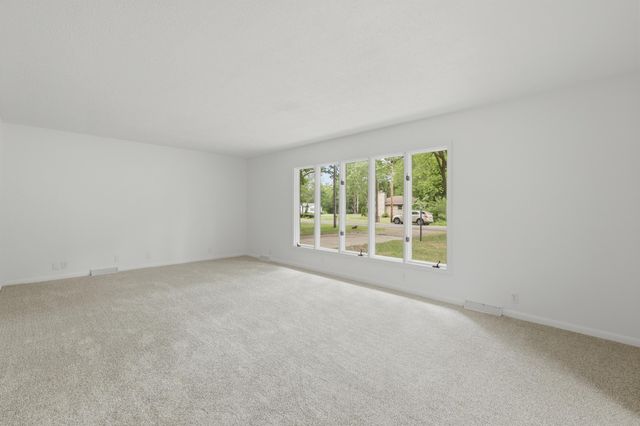 672 JAKWAY Avenue, Benton Harbor, MI 49022