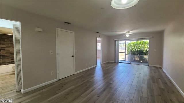 930 SW 47th TER 5, Cape Coral, FL 33914