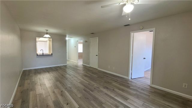 930 SW 47th TER 5, Cape Coral, FL 33914