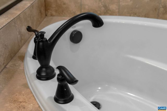 1516 DELPHI LN, Charlottesville, VA 22911