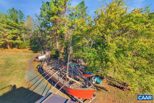 1516 DELPHI LN, Charlottesville, VA 22911