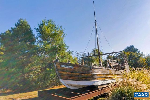 1516 DELPHI LN, Charlottesville, VA 22911