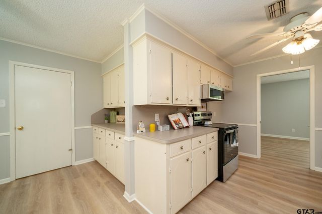115 Tiffany St, Longview, TX 75605