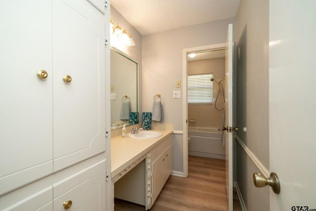 115 Tiffany St, Longview, TX 75605