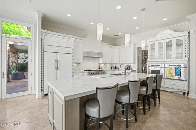 10040 E HAPPY VALLEY Road 246, Scottsdale, AZ 85255