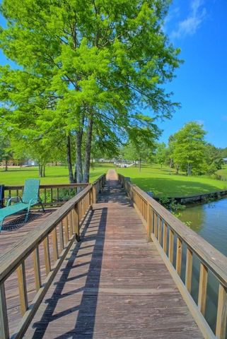 123 Jarrod Drive, Burkeville, TX 75932