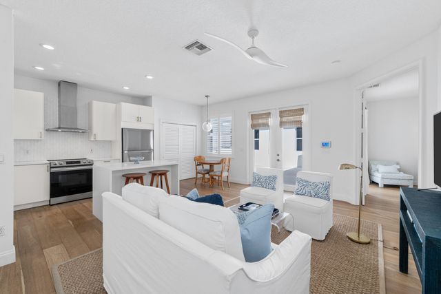 15390 Take Off Place, Wellington, FL 33414