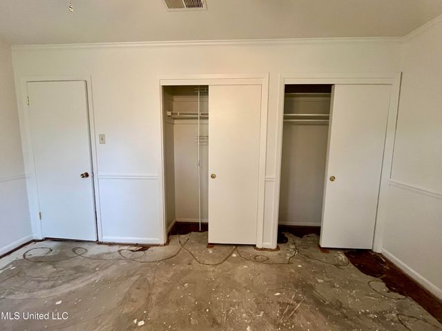 2 Lexington Place, Gulfport, MS 39507