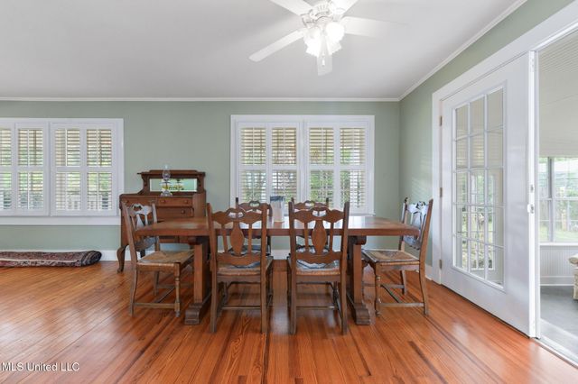 321 State Street, Bay Saint Louis, MS 39520