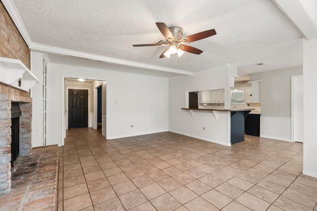 13714 Lynnwood Lane, Sugar Land, TX 77498