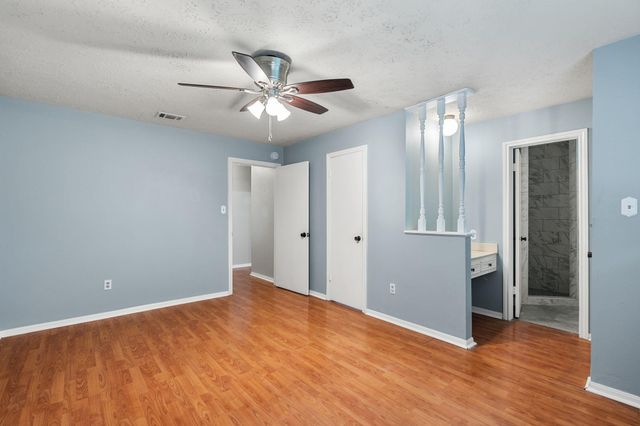 13714 Lynnwood Lane, Sugar Land, TX 77498