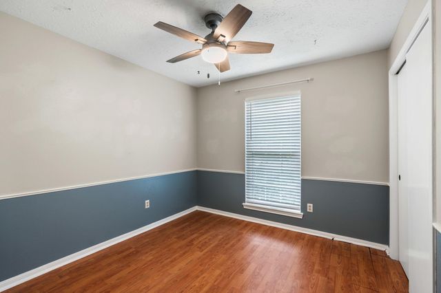 13714 Lynnwood Lane, Sugar Land, TX 77498