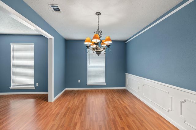 13714 Lynnwood Lane, Sugar Land, TX 77498
