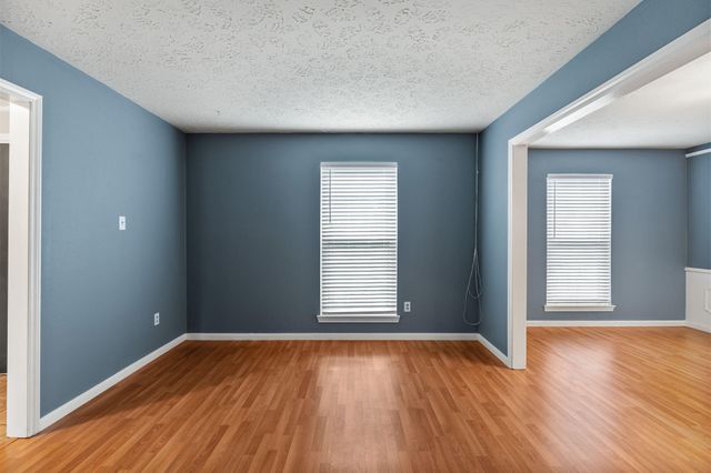 13714 Lynnwood Lane, Sugar Land, TX 77498