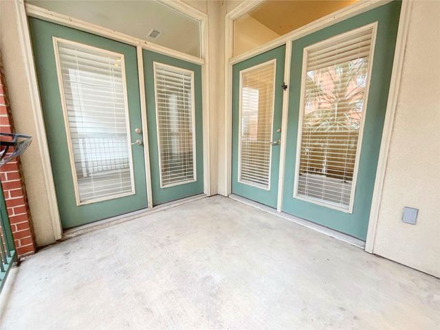 300 St Joseph Parkway 109, Houston, TX 77002