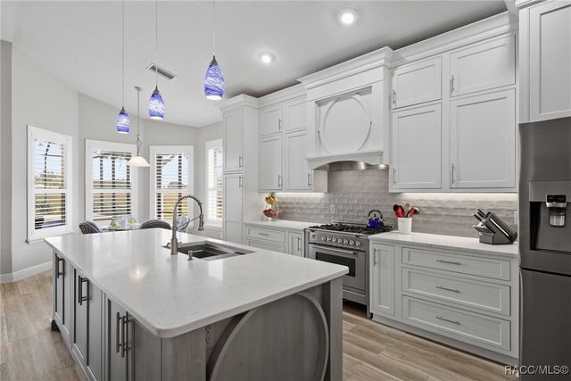 107 W Mickey Mantle Path, Hernando, FL 34442