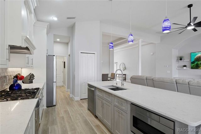 107 W Mickey Mantle Path, Hernando, FL 34442