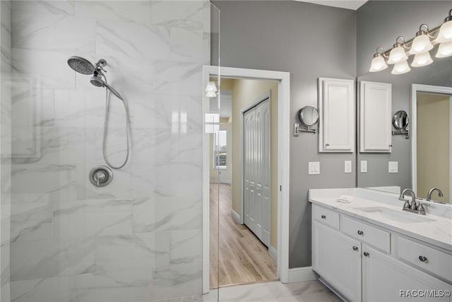 107 W Mickey Mantle Path, Hernando, FL 34442