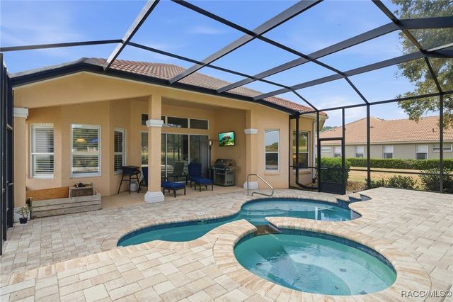 107 W Mickey Mantle Path, Hernando, FL 34442