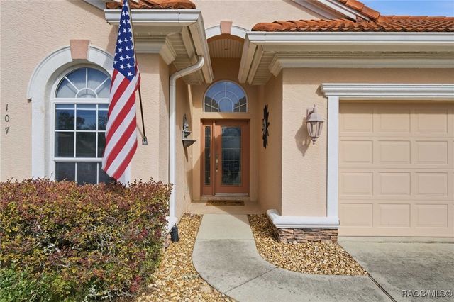 107 W Mickey Mantle Path, Hernando, FL 34442